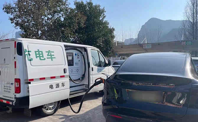 德江汽车搭电
