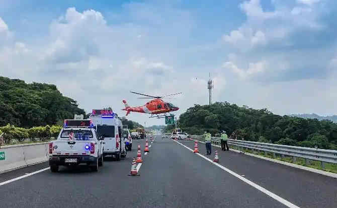德江高速公路汽车救援案例